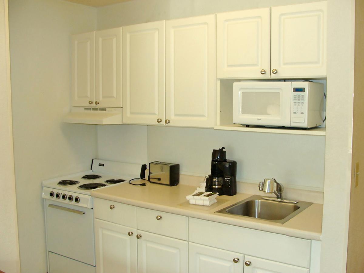 Extended Stay America Select Suites - Detroit - Ann Arbor - University South Exterior photo
